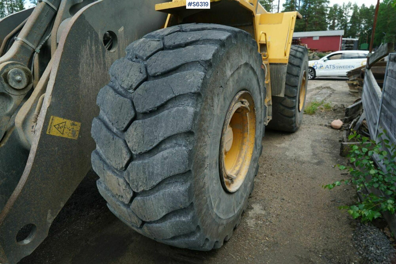 WHEEL LOADER VOLVO L220 F - Kolový nakladač: obrázek 3 WHEEL LOADER VOLVO L220 F - Kolový nakladač: obrázek 3