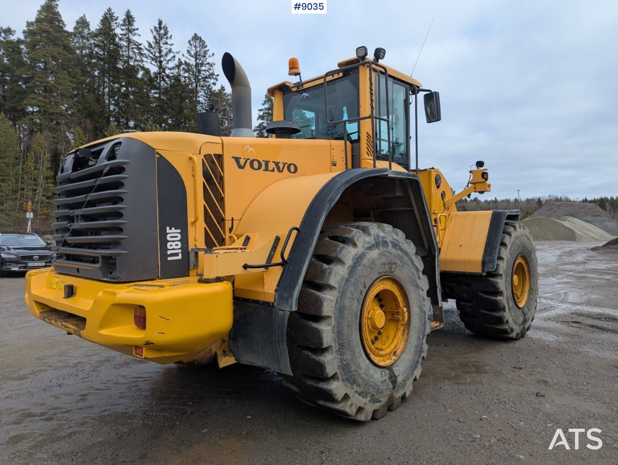 Wheel Loader Volvo L180F (SEE VIDEO) - Kolový nakladač: obrázek 4 Wheel Loader Volvo L180F (SEE VIDEO) - Kolový nakladač: obrázek 4