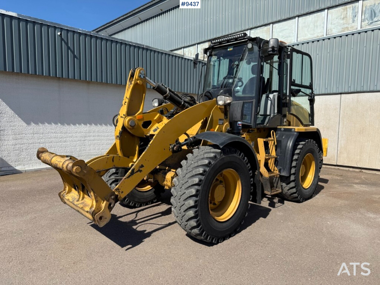 Wheel loader CAT 910K only 3257h - Kolový nakladač: obrázek 1 Wheel loader CAT 910K only 3257h - Kolový nakladač: obrázek 1