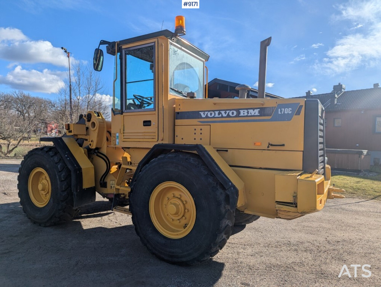 Wheel loader Volvo L70C (SEE VIDEO) - Kolový nakladač: obrázek 4 Wheel loader Volvo L70C (SEE VIDEO) - Kolový nakladač: obrázek 4