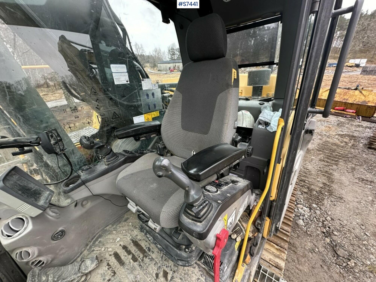 Pásové rýpadlo Wheeled excavator Volvo EC300 DL With rotor, digging system and buckets SEE VIDEO: obrázek 6