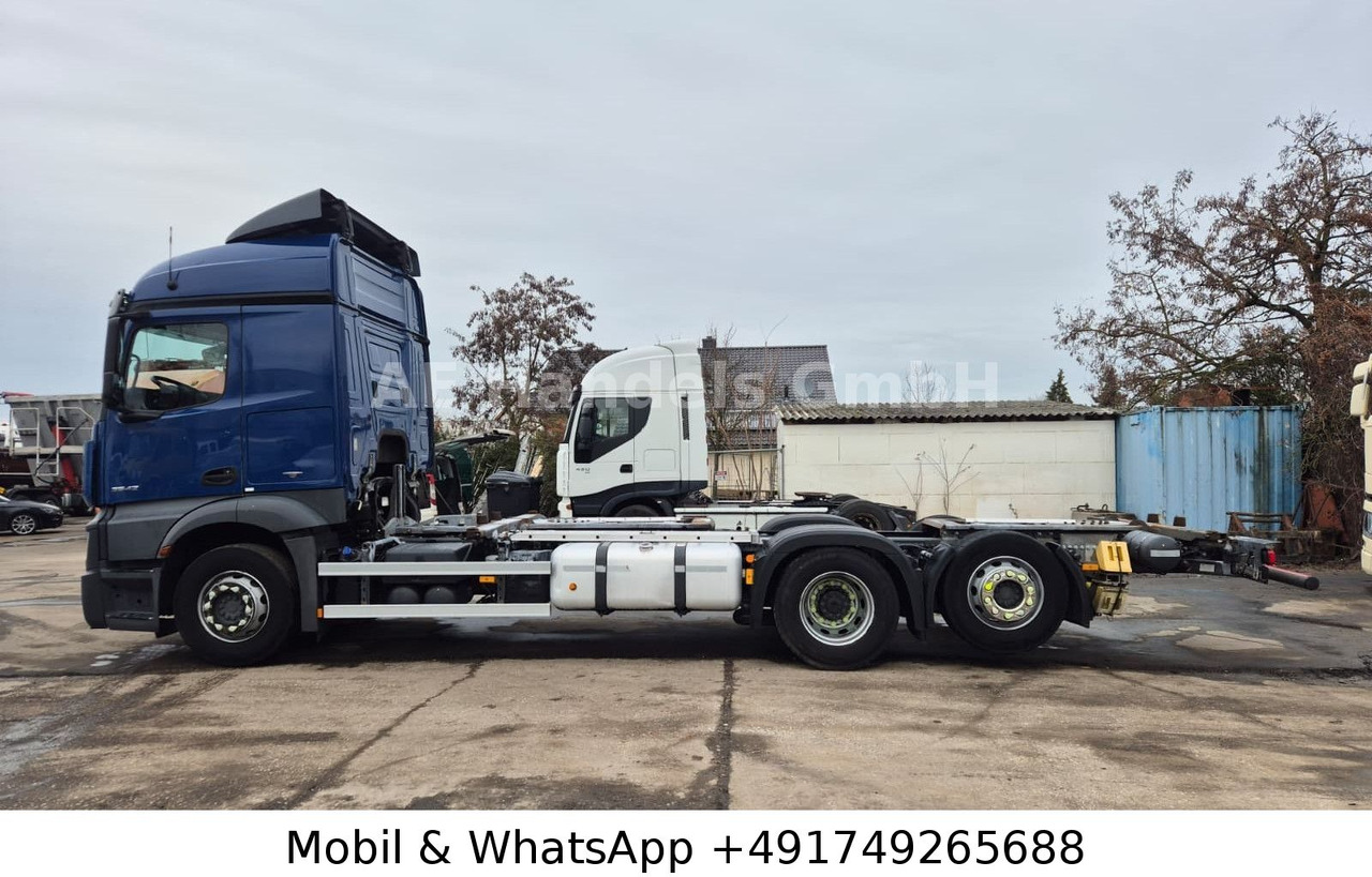 Mercedes-Benz Actros 4 2542 StreamSpace LL BDF *Retader/Multi - Kontejnérový podvozek/ Výměnná nástavba: obrázek 3 Mercedes-Benz Actros 4 2542 StreamSpace LL BDF *Retader/Multi - Kontejnérový podvozek/ Výměnná nástavba: obrázek 3