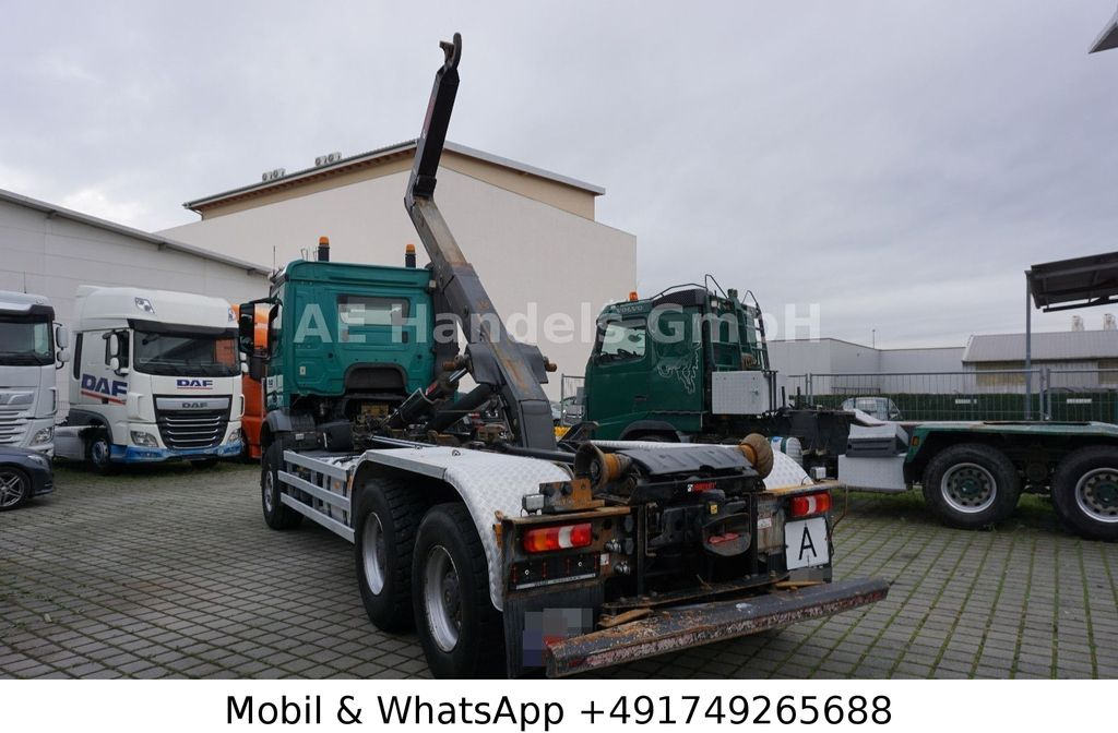 Mercedes-Benz Arocs IV 3348 M BB 6x4 Hiab-XR-21-S-56 *Retarder - Hákový nosič kontejnerů: obrázek 5 Mercedes-Benz Arocs IV 3348 M BB 6x4 Hiab-XR-21-S-56 *Retarder - Hákový nosič kontejnerů: obrázek 5