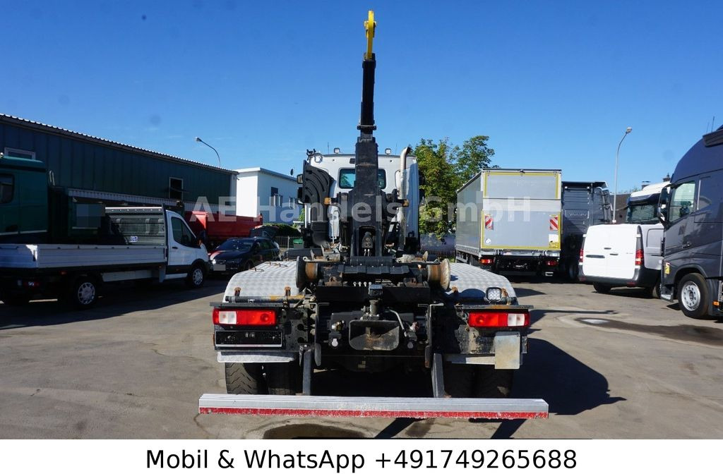 Renault C520 BB 8x4*Retarder/Hyva-26.55S-Schub/Kamera/AP - Hákový nosič kontejnerů: obrázek 4 Renault C520 BB 8x4*Retarder/Hyva-26.55S-Schub/Kamera/AP - Hákový nosič kontejnerů: obrázek 4