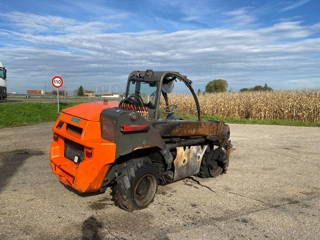 Ausa T 235H /Origine Française avec Certificat CE - Teleskopický kolový nakladač: obrázek 4 Ausa T 235H /Origine Française avec Certificat CE - Teleskopický kolový nakladač: obrázek 4