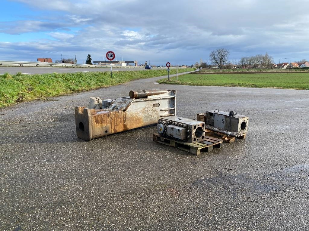 Daemo B 650 a réparer - Hydraulické kladivo pro Stavební technika: obrázek 4 Daemo B 650 a réparer - Hydraulické kladivo pro Stavební technika: obrázek 4