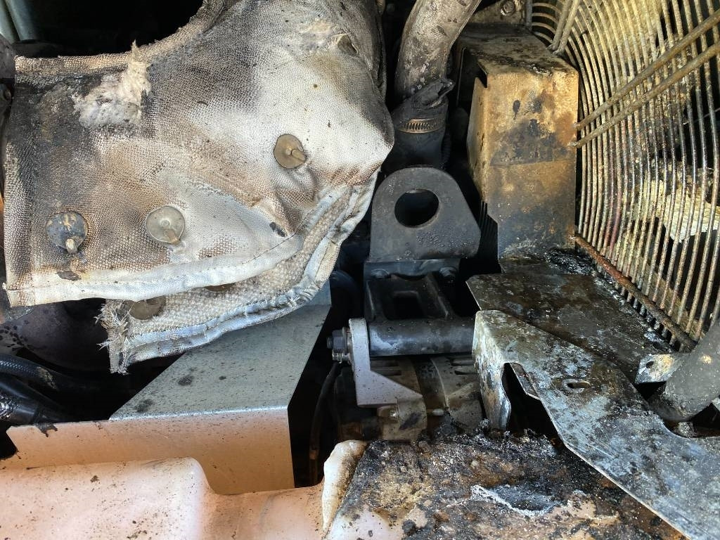 Mobilní kompresor Doosan 12/205 Stage V / BOBCAT PA12.20 1er Main endommagé: obrázek 45 Mobilní kompresor Doosan 12/205 Stage V / BOBCAT PA12.20 1er Main endommagé: obrázek 45