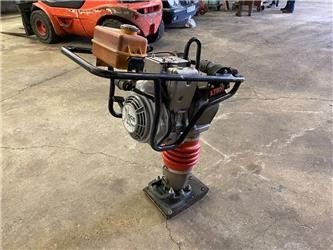 Dynapac LT 800 - Vibrační deska: obrázek 1 Dynapac LT 800 - Vibrační deska: obrázek 1