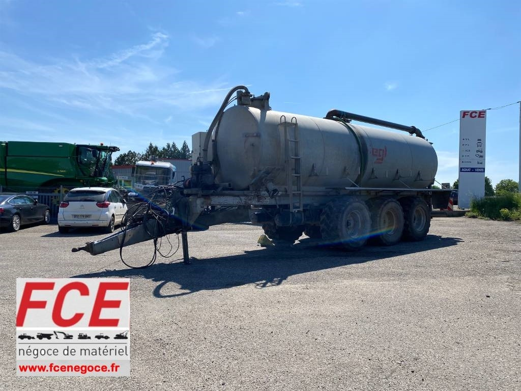 Fliegl WFG10100/Châssis Porteur-Citerne 24000Litres - Zemědělský přívěs: obrázek 1 Fliegl WFG10100/Châssis Porteur-Citerne 24000Litres - Zemědělský přívěs: obrázek 1