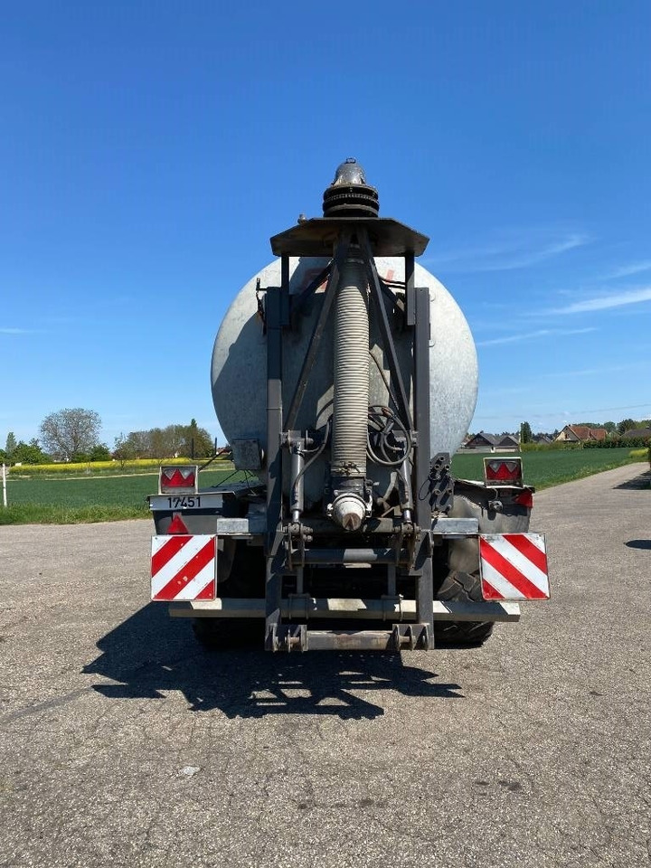 Fliegl WFG10100/Châssis Porteur-Citerne 24000Litres - Zemědělský přívěs: obrázek 5 Fliegl WFG10100/Châssis Porteur-Citerne 24000Litres - Zemědělský přívěs: obrázek 5