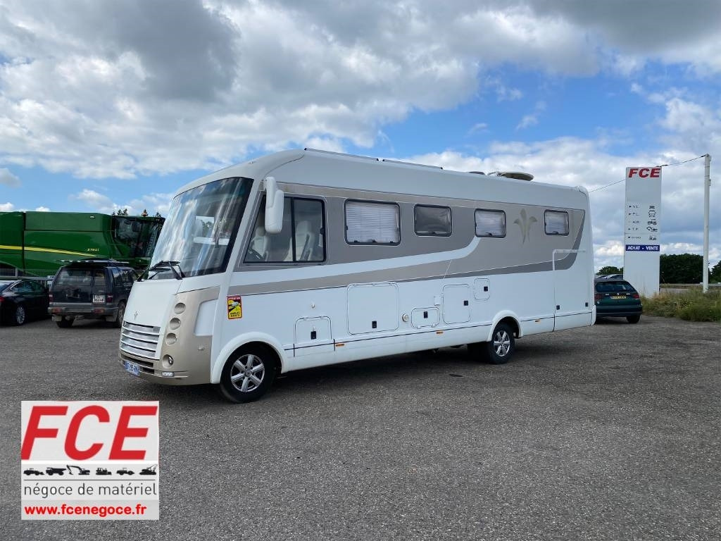 Iveco Niesmann+Bischoff FLAIR 800i CEBW - Integrovaný obytný vůz: obrázek 1 Iveco Niesmann+Bischoff FLAIR 800i CEBW - Integrovaný obytný vůz: obrázek 1