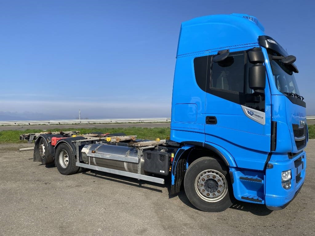Iveco STRALIS 460NP LNG RETARDER - Podvozek s kabinou: obrázek 3 Iveco STRALIS 460NP LNG RETARDER - Podvozek s kabinou: obrázek 3