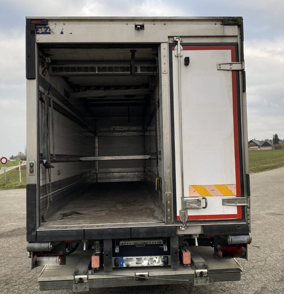 Lamberet LAMBERET HB-5T11-1B1C-OR /3 Compartiments - Skříňová nástavba: obrázek 5 Lamberet LAMBERET HB-5T11-1B1C-OR /3 Compartiments - Skříňová nástavba: obrázek 5
