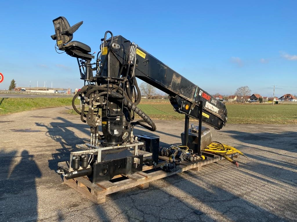Loglift F281S-86 a réparer - Hydraulická ruka pro Nákladní auto: obrázek 4 Loglift F281S-86 a réparer - Hydraulická ruka pro Nákladní auto: obrázek 4