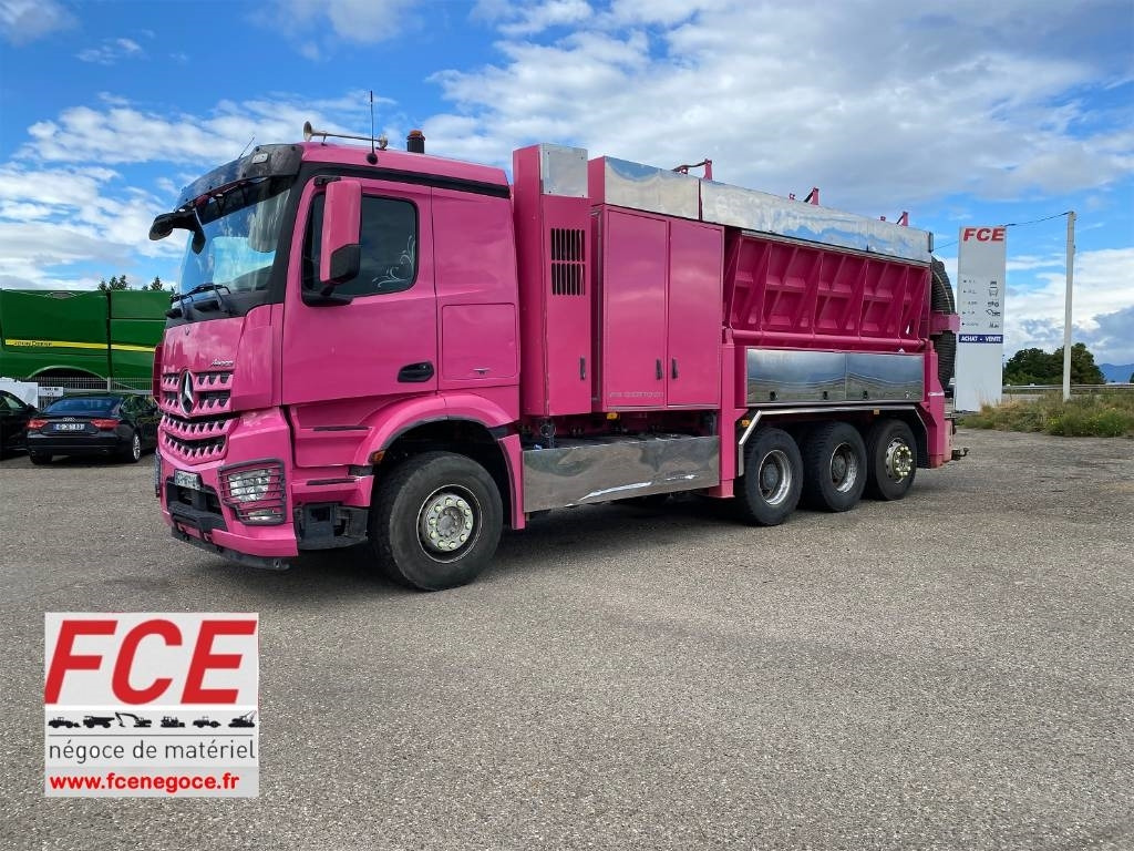 Mercedes-Benz ACTROS 3251/RSP ESE6-RD8000 endommagée - Čistič odpadových jam: obrázek 1 Mercedes-Benz ACTROS 3251/RSP ESE6-RD8000 endommagée - Čistič odpadových jam: obrázek 1