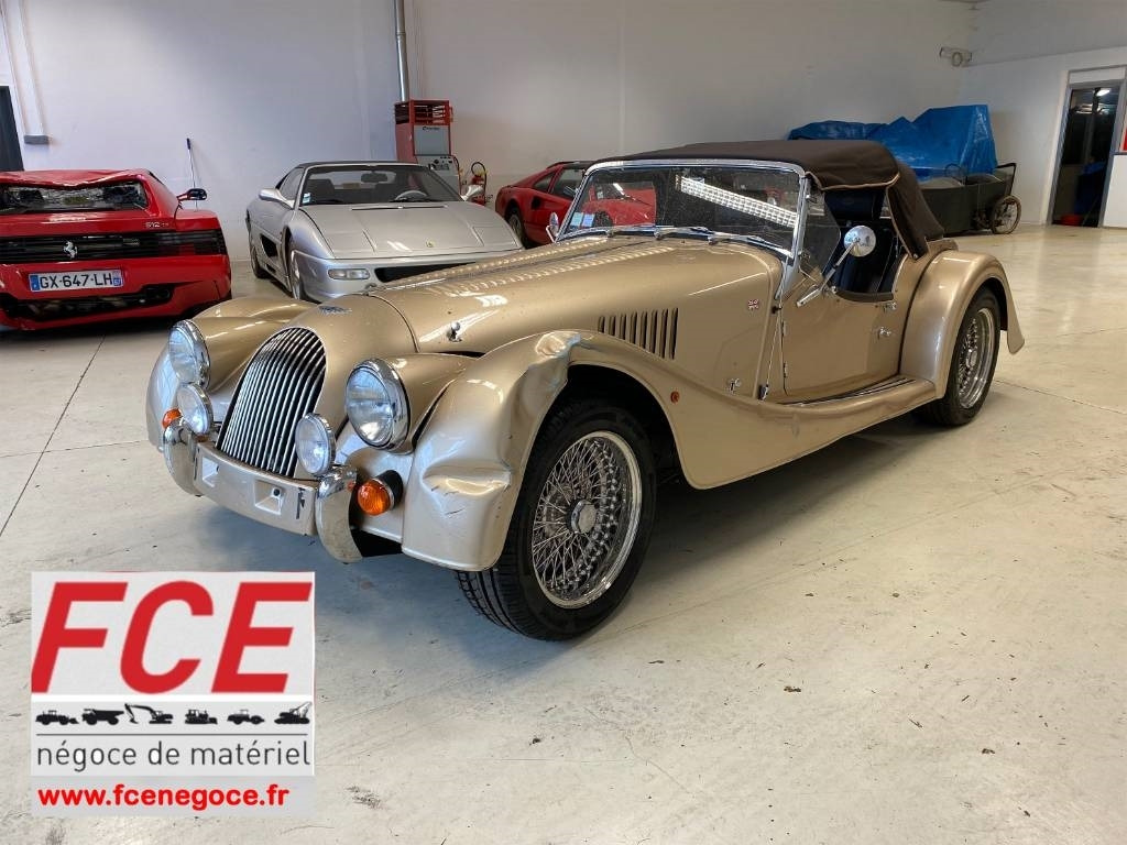 Morgan Roadster 3.7i/Ford V6 Boite manuelle endommagé - Osobní auto: obrázek 1 Morgan Roadster 3.7i/Ford V6 Boite manuelle endommagé - Osobní auto: obrázek 1