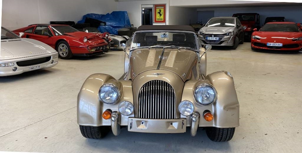 Morgan Roadster 3.7i/Ford V6 Boite manuelle endommagé - Osobní auto: obrázek 3 Morgan Roadster 3.7i/Ford V6 Boite manuelle endommagé - Osobní auto: obrázek 3
