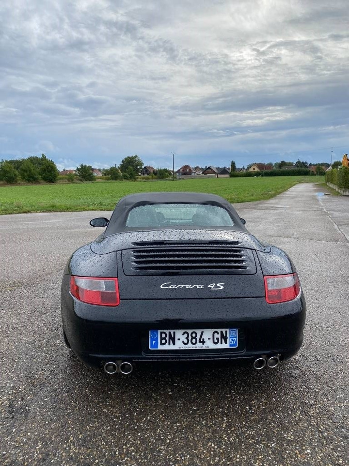 Porsche 911 3.8I Carrera 4S Cabriolet Origine Française - Kabriolet: obrázek 5 Porsche 911 3.8I Carrera 4S Cabriolet Origine Française - Kabriolet: obrázek 5