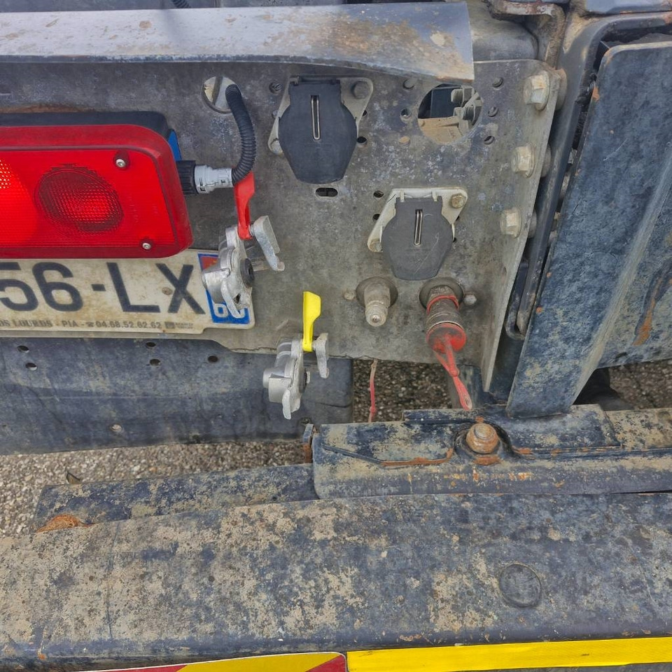 Hákový nosič kontejnerů Renault D Wide 380: obrázek 20
