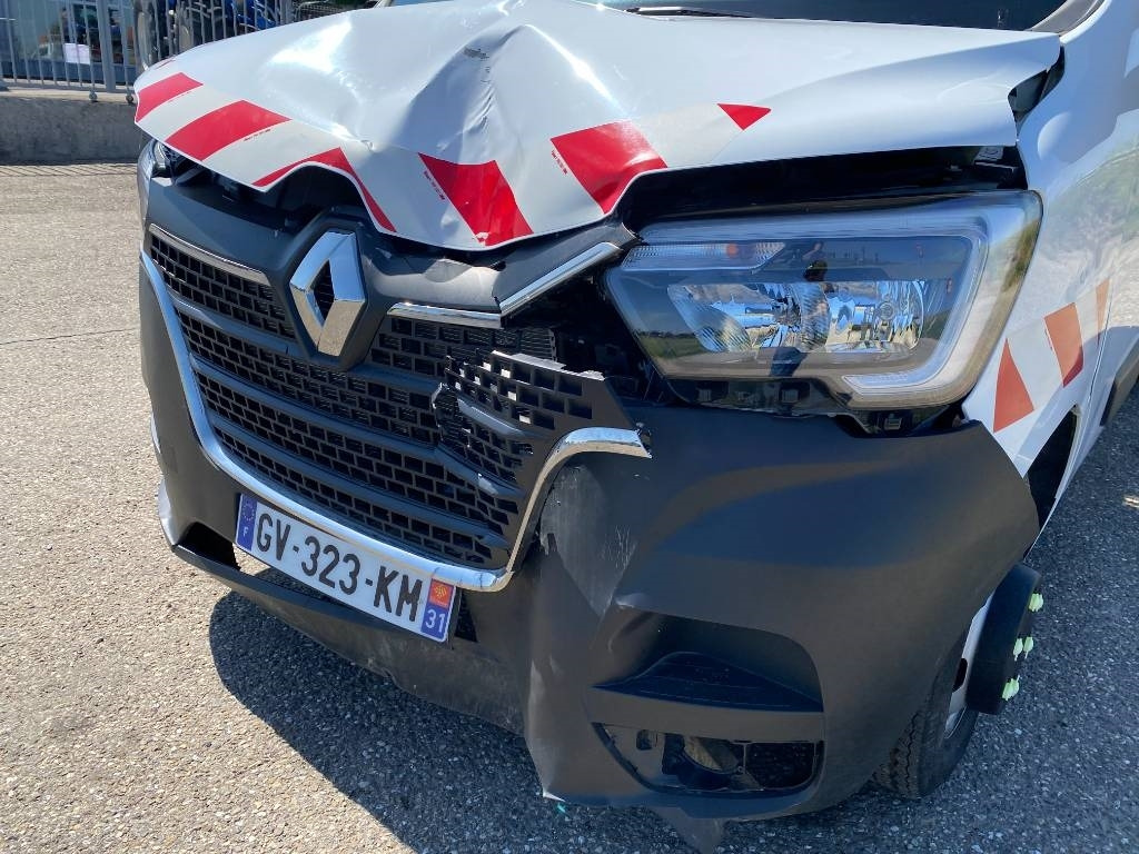 Dodávka valník Renault MASTER 2.3 DCI 130/GRUAU endommagé: obrázek 10