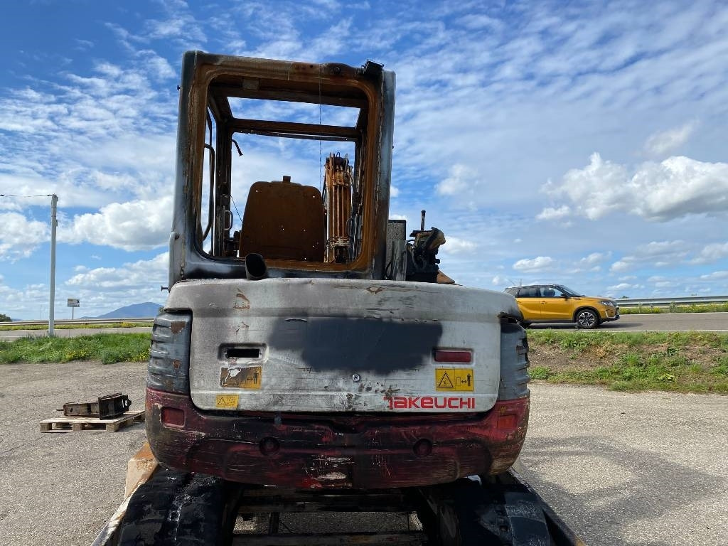 Takeuchi TB 250 + Brise roche et Godets endommagée - Mini rýpadlo: obrázek 2 Takeuchi TB 250 + Brise roche et Godets endommagée - Mini rýpadlo: obrázek 2
