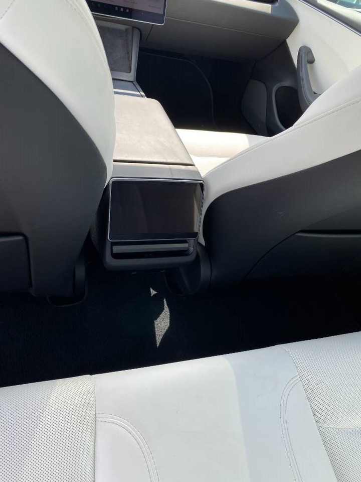 Osobní auto Tesla MODEL 3 5YJ3 Carte Grise Française endommagée: obrázek 30