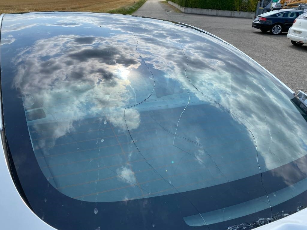 Osobní auto Tesla MODEL 3 5YJ3 Carte Grise Française endommagée: obrázek 12