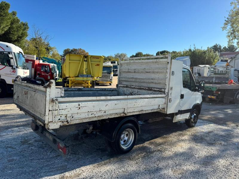 Iveco Daily 35C12 - Dodávka sklápěč: obrázek 4 Iveco Daily 35C12 - Dodávka sklápěč: obrázek 4