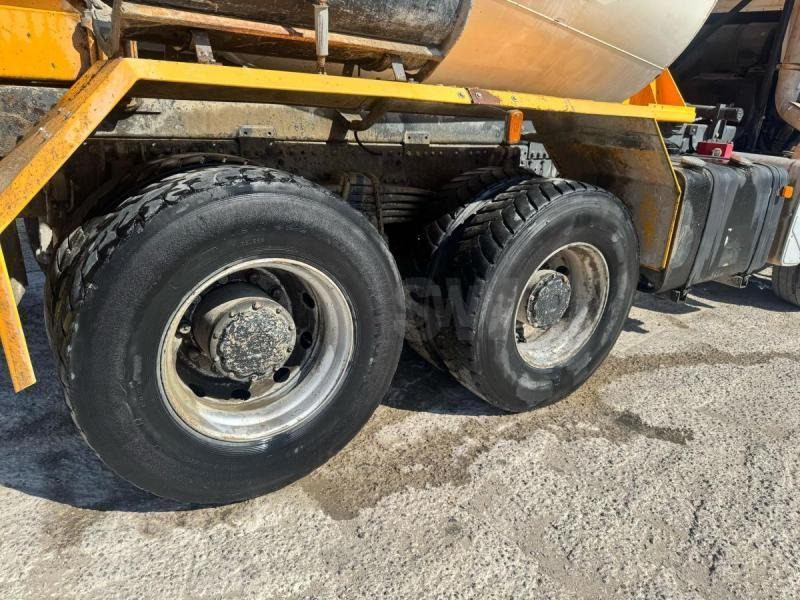 MAN TGA 26.350 - Autodomíchávač: obrázek 5 MAN TGA 26.350 - Autodomíchávač: obrázek 5