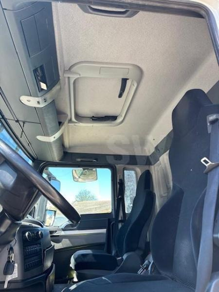 MAN TGS 18.440 SAVOYARDE - Plachtový nákladní auto: obrázek 4 MAN TGS 18.440 SAVOYARDE - Plachtový nákladní auto: obrázek 4