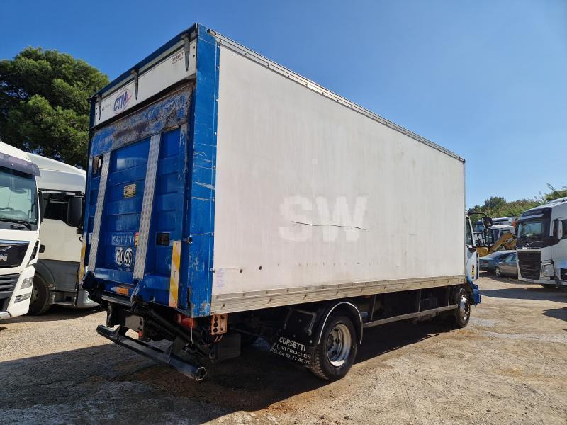 Renault DCI 220 - Skříňový nákladní auto: obrázek 3 Renault DCI 220 - Skříňový nákladní auto: obrázek 3