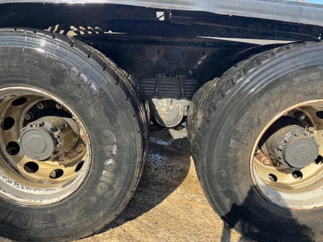 Renault PREMIUM 370 DXI AMPIROLL 6X4 - Hákový nosič kontejnerů: obrázek 4 Renault PREMIUM 370 DXI AMPIROLL 6X4 - Hákový nosič kontejnerů: obrázek 4