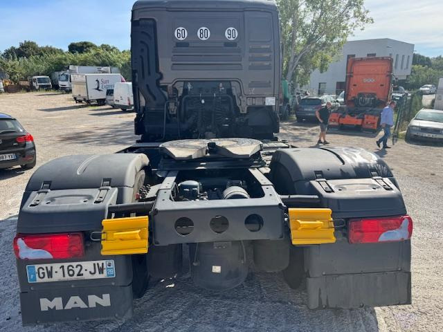 MAN TGX 18-520 ADR 2 - Tahač: obrázek 4 MAN TGX 18-520 ADR 2 - Tahač: obrázek 4