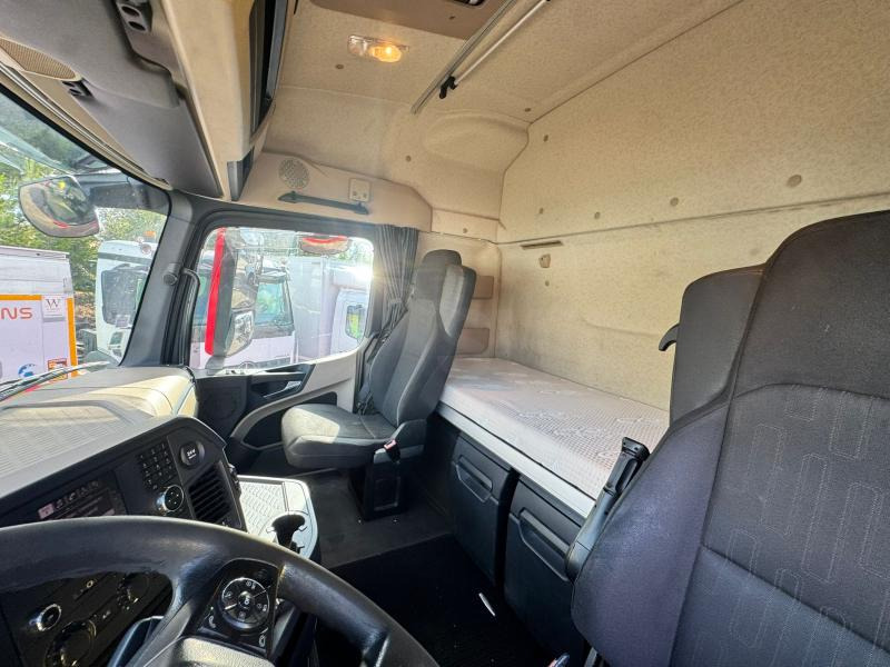 Tahač Mercedes Actros 1846: obrázek 21 Tahač Mercedes Actros 1846: obrázek 21