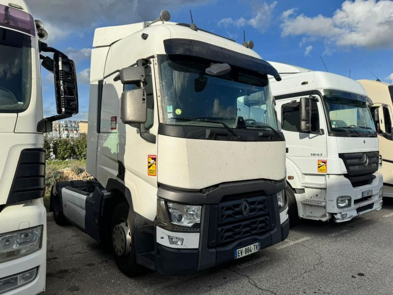 Renault T 460 - Tahač: obrázek 2 Renault T 460 - Tahač: obrázek 2