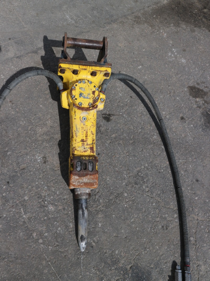Atlas Copco SB152 - Hydraulické kladivo: obrázek 2 Atlas Copco SB152 - Hydraulické kladivo: obrázek 2