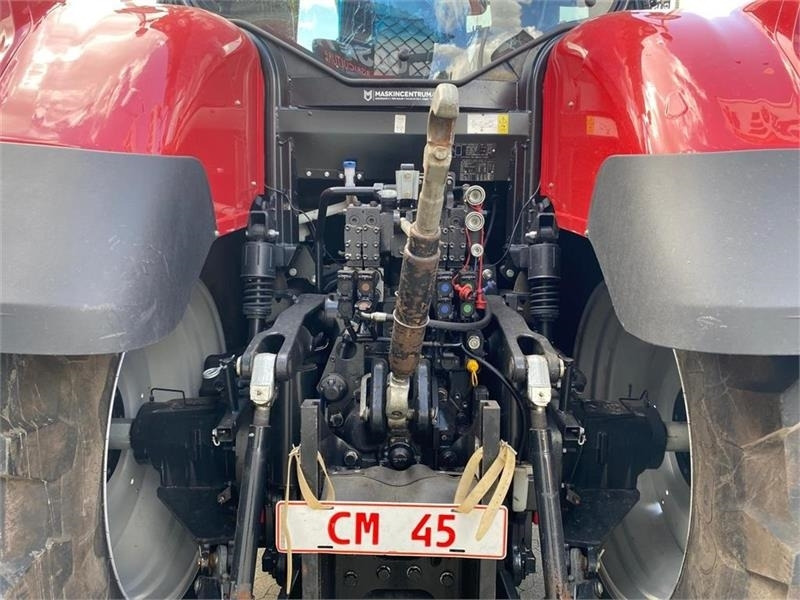 Case IH Optum 300 CVX - Traktor: obrázek 4 Case IH Optum 300 CVX - Traktor: obrázek 4