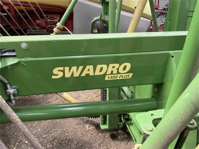 Krone Swadro 1400 plus - Obraceč/ Shrnovač: obrázek 2 Krone Swadro 1400 plus - Obraceč/ Shrnovač: obrázek 2