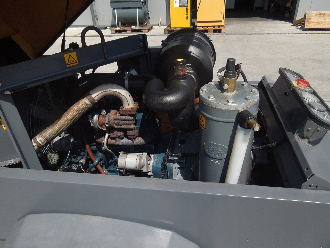 Mobilní kompresor Atlas Copco XAS87: obrázek 9