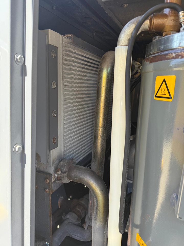 Mobilní kompresor atlas copco XAHS237: obrázek 8