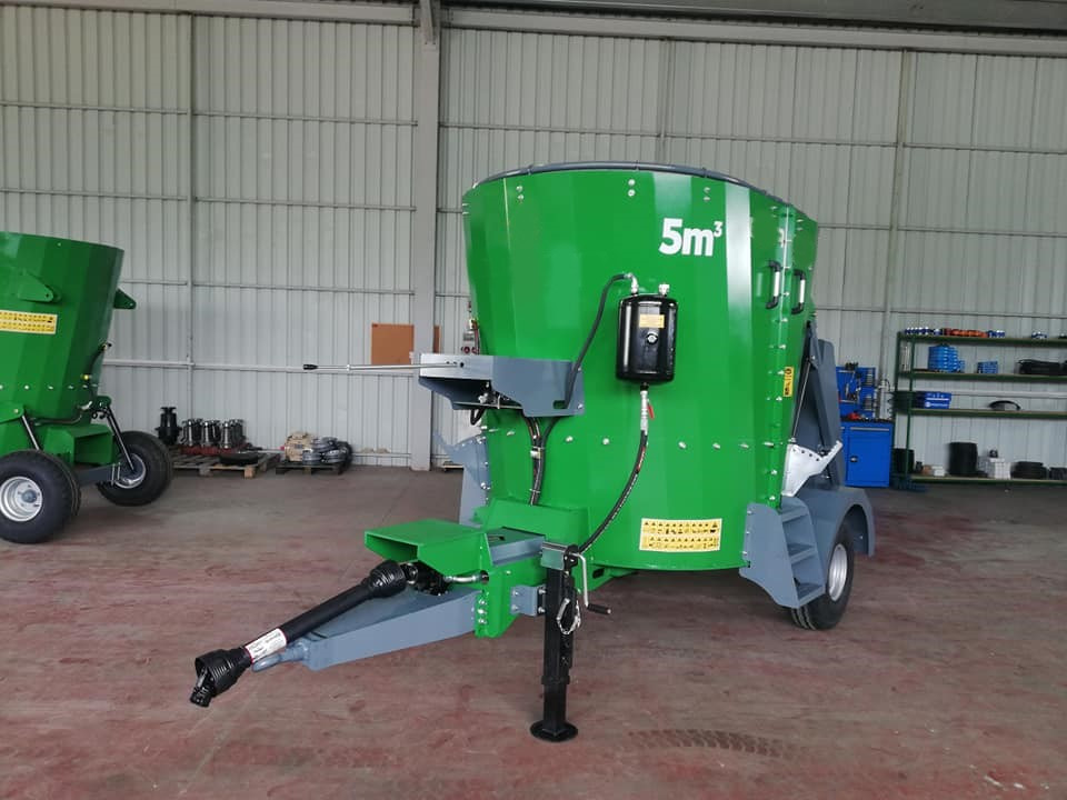 Nový Zařízení pro chov skotu SAYGINLAR vertical feed mixer wagon: obrázek 6