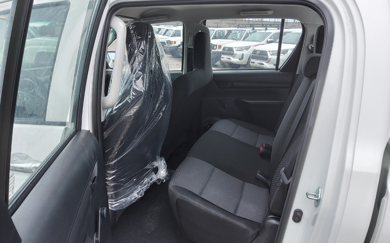 Nový Pick-up Toyota Hilux / Revo Pick-up double cabin pack security 2.4L Turbo Diesel Manual: obrázek 11