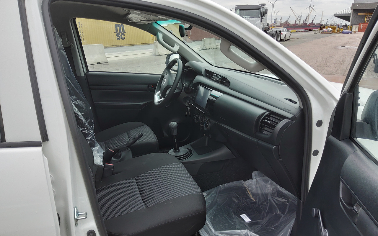 Nový Pick-up Toyota Hilux / Revo Pick-up double cabin pack security 2.4L Turbo Diesel Manual: obrázek 12
