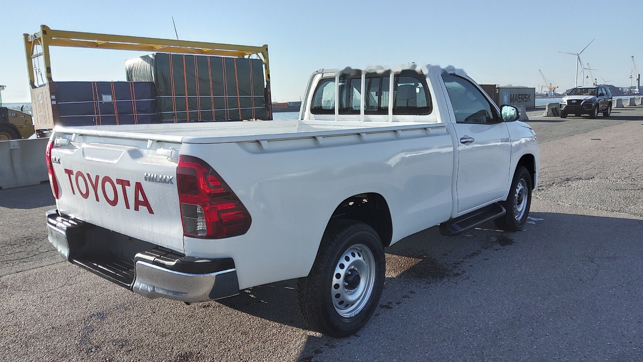 Toyota Hilux / Revo Pick-up single Cab pack security 2.4L Turbo Diesel Manual - Pick-up: obrázek 3 Toyota Hilux / Revo Pick-up single Cab pack security 2.4L Turbo Diesel Manual - Pick-up: obrázek 3