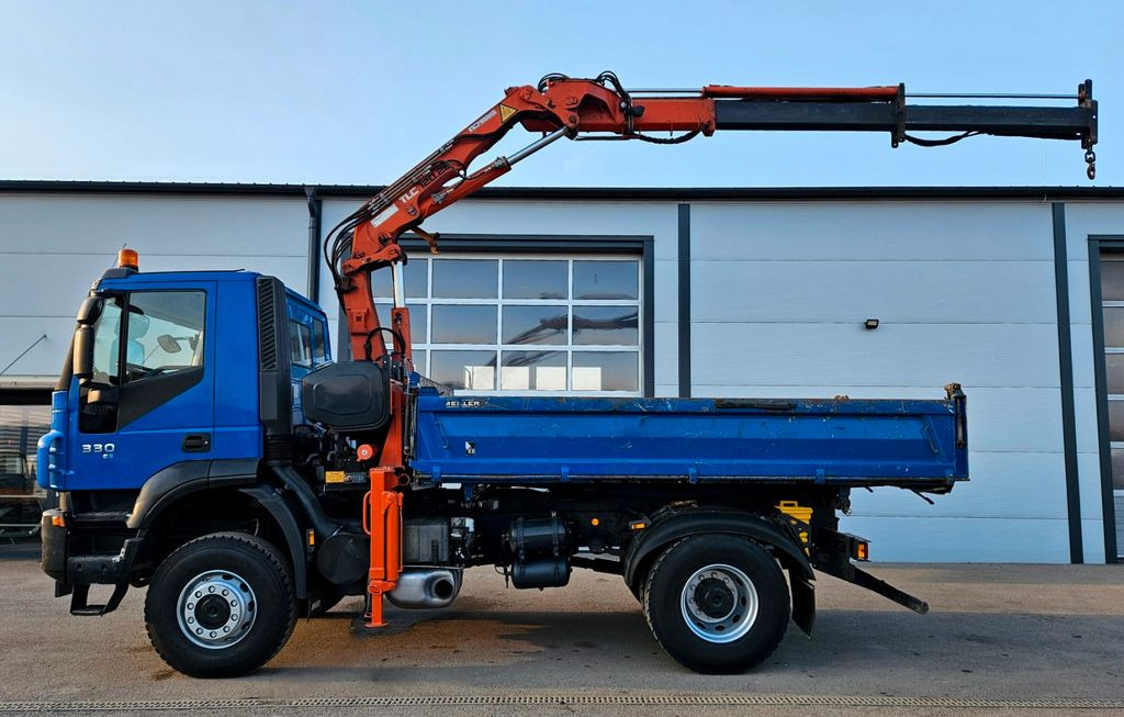 Iveco Trakker 190T33 4x4 Euro5 Kran Atlas 120.2E Funk - Sklápěč, Auto s hydraulickou rukou: obrázek 2 Iveco Trakker 190T33 4x4 Euro5 Kran Atlas 120.2E Funk - Sklápěč, Auto s hydraulickou rukou: obrázek 2