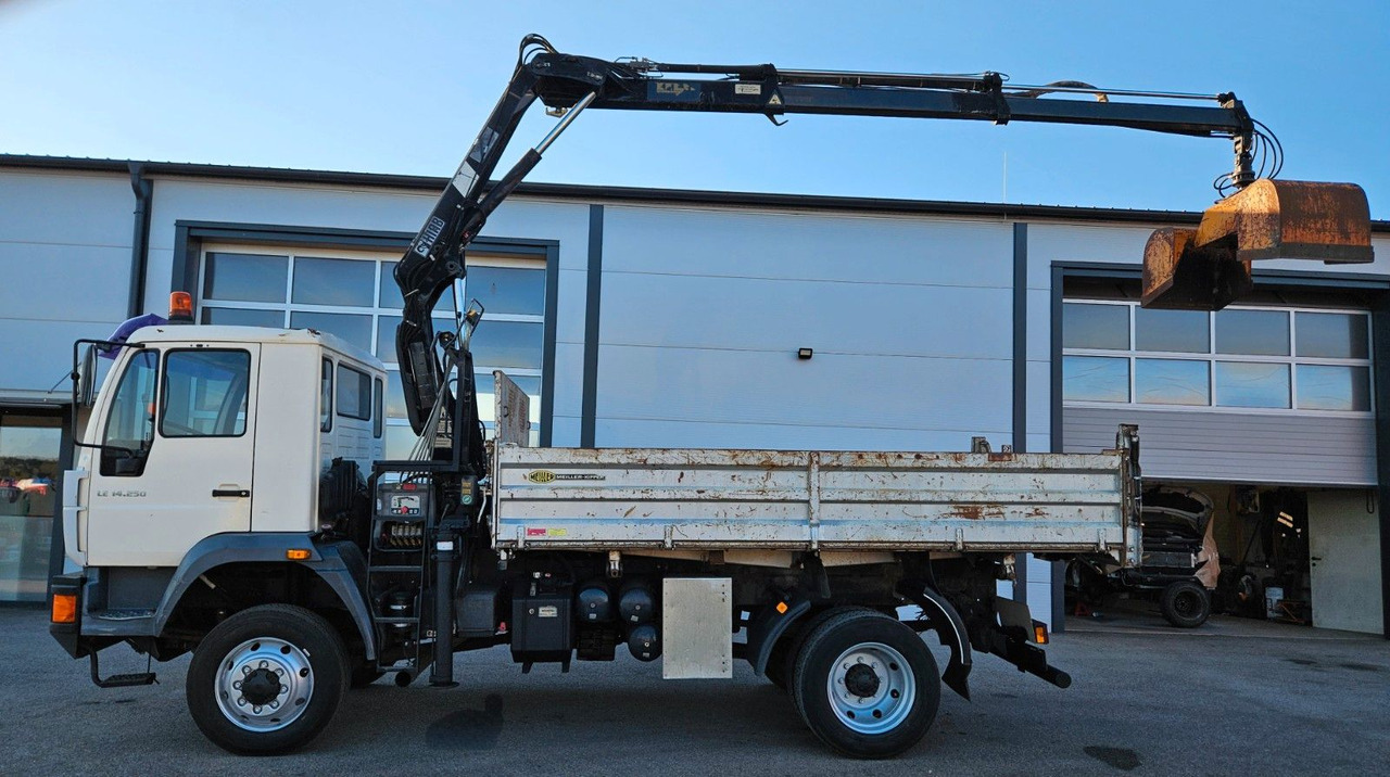 MAN LE 14.250 4x4 HIAB 077BS-2 Kran Greifer - Sklápěč, Auto s hydraulickou rukou: obrázek 2 MAN LE 14.250 4x4 HIAB 077BS-2 Kran Greifer - Sklápěč, Auto s hydraulickou rukou: obrázek 2