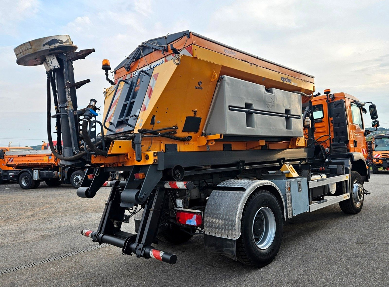 MAN TGM 18.250 4x4 BB EEV Winterdienst - Hákový nosič kontejnerů, Auto s hydraulickou rukou: obrázek 5 MAN TGM 18.250 4x4 BB EEV Winterdienst - Hákový nosič kontejnerů, Auto s hydraulickou rukou: obrázek 5