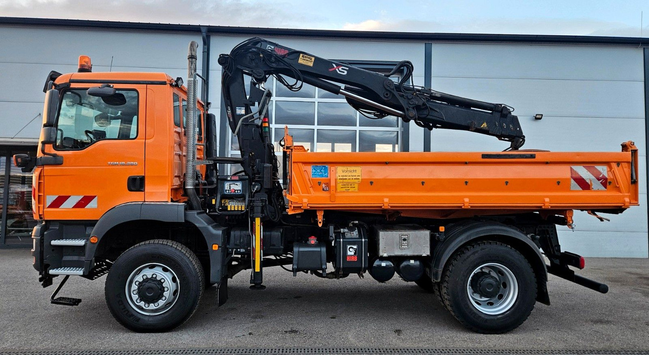 MAN TGM 18.280 4x4 HIAB 111-3 Funk Kran Winterdienst - Sklápěč, Auto s hydraulickou rukou: obrázek 5 MAN TGM 18.280 4x4 HIAB 111-3 Funk Kran Winterdienst - Sklápěč, Auto s hydraulickou rukou: obrázek 5
