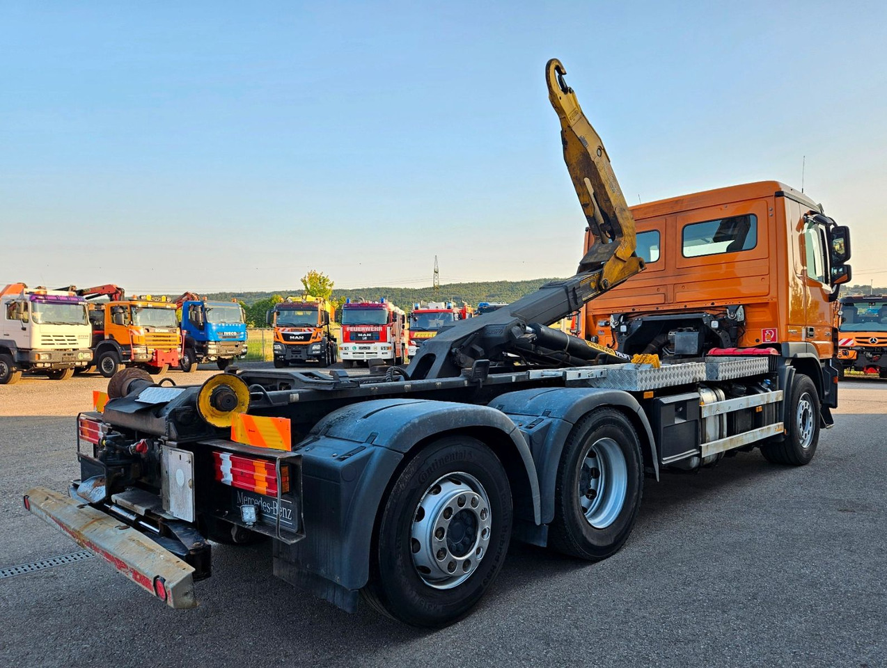 Mercedes-Benz Actros 2532 6x2 MP3 Euro5 - Hákový nosič kontejnerů: obrázek 4 Mercedes-Benz Actros 2532 6x2 MP3 Euro5 - Hákový nosič kontejnerů: obrázek 4