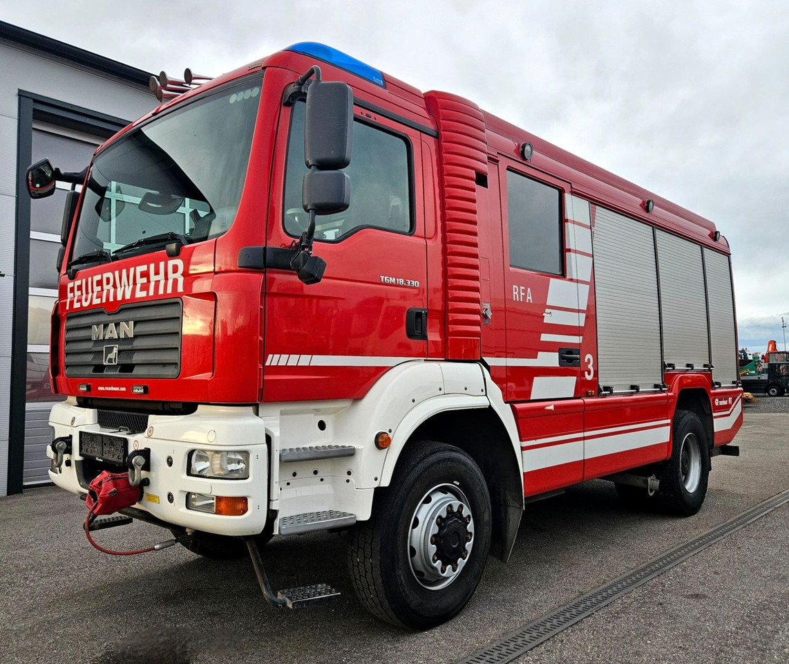 MAN TGM 18.330 4x4 Feuerwehr Rosenbauer RFA - Nákladní auto: obrázek 1 MAN TGM 18.330 4x4 Feuerwehr Rosenbauer RFA - Nákladní auto: obrázek 1